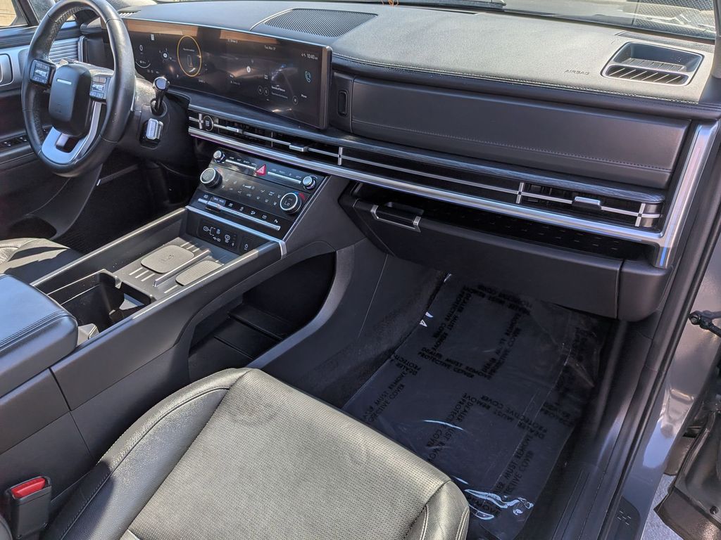 Thumbnail: 2025 Hyundai Santa Fe - 31