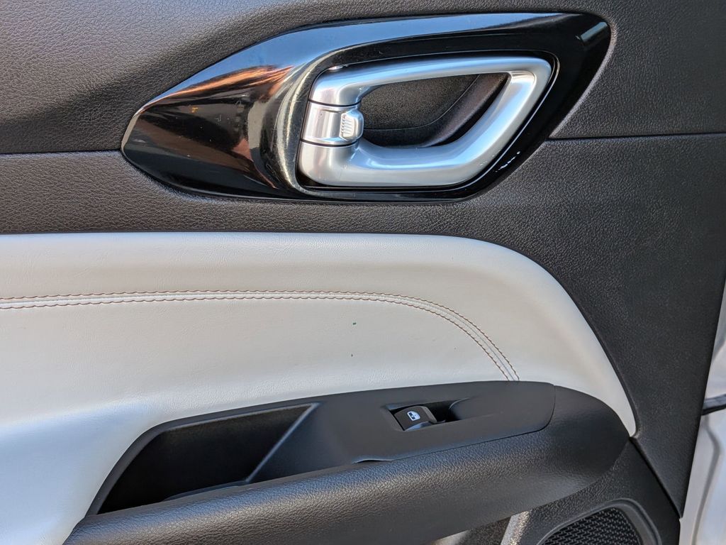 Thumbnail: 2025 Jeep Compass - 26