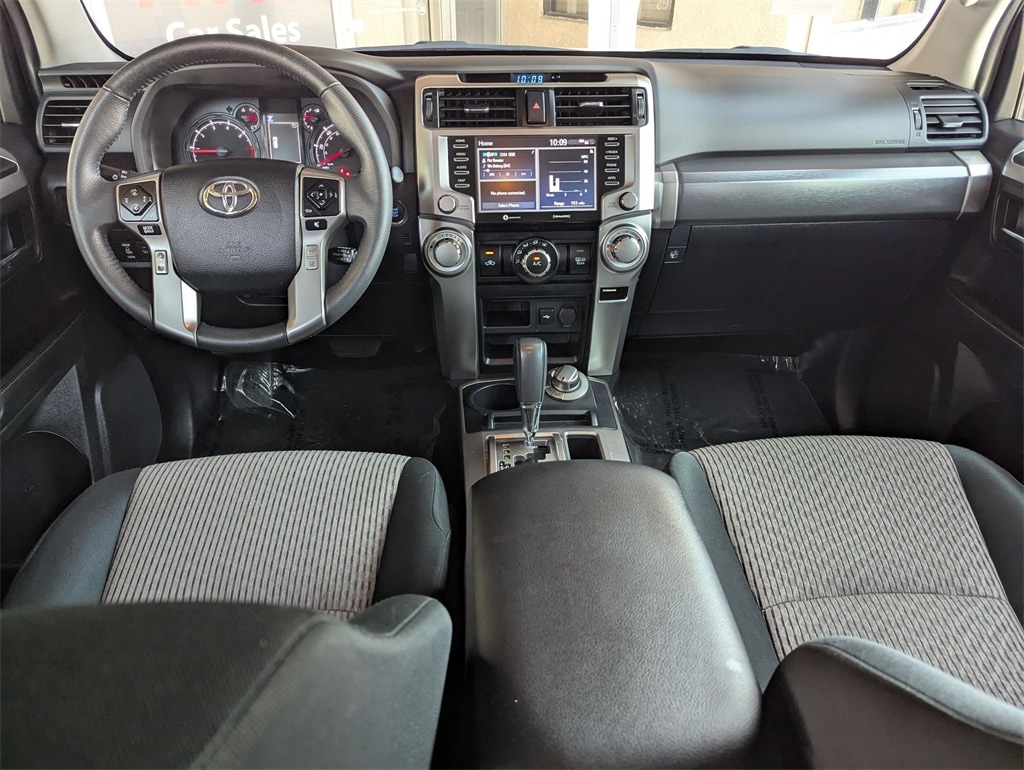Thumbnail: 2024 Toyota 4Runner - 25