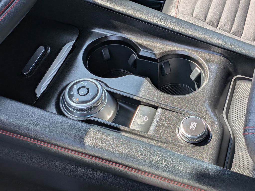 Thumbnail: 2025 Ford Explorer - 20