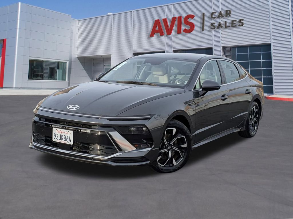 Thumbnail: 2025 Hyundai Sonata - 1