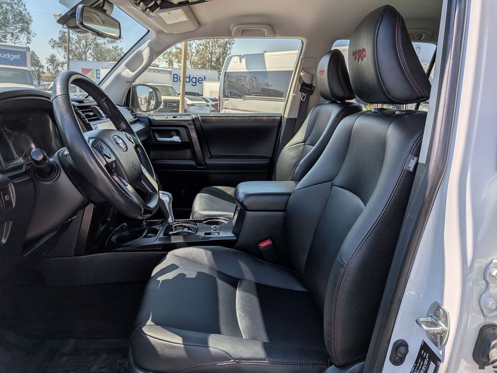 Thumbnail: 2024 Toyota 4Runner - 15