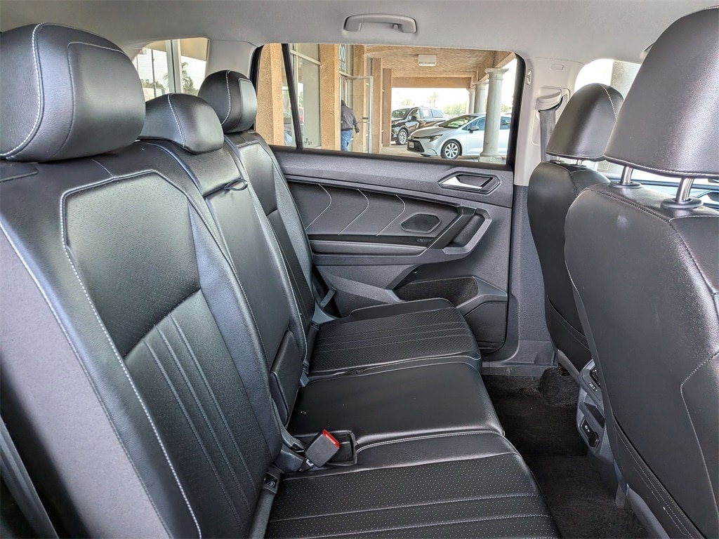 Thumbnail: 2024 Volkswagen Tiguan - 28