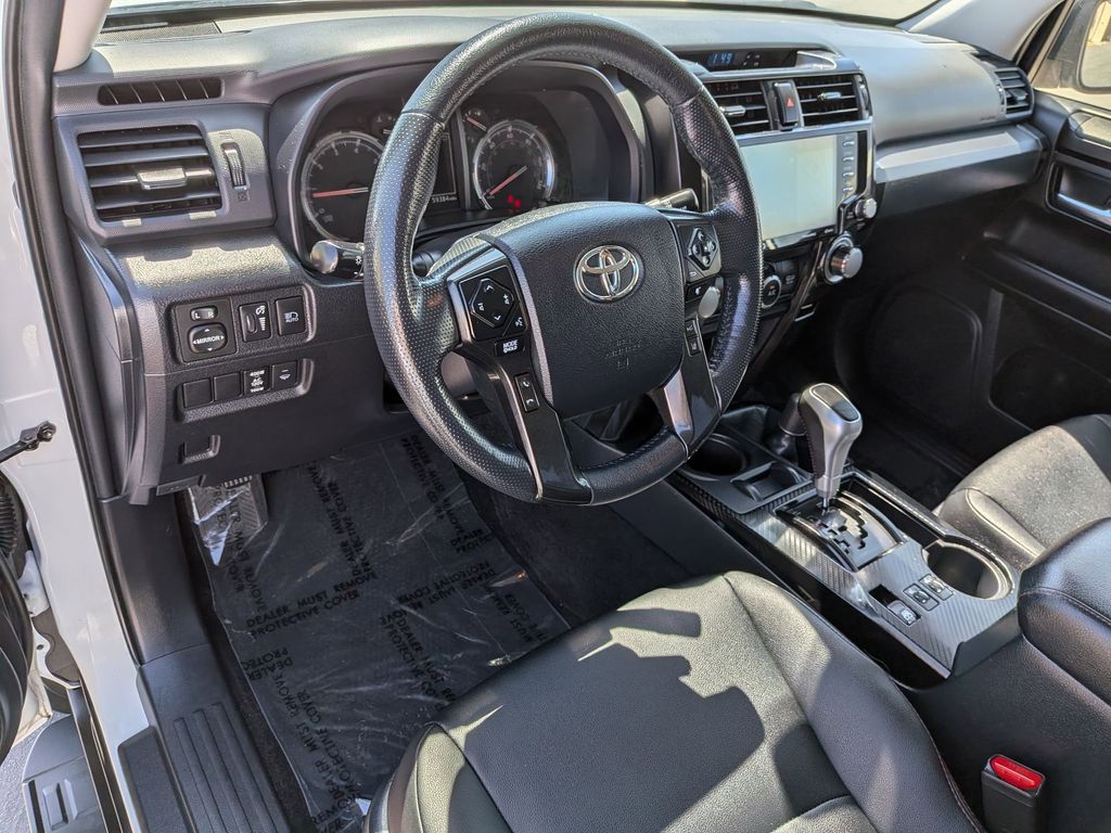 Thumbnail: 2024 Toyota 4Runner - 14