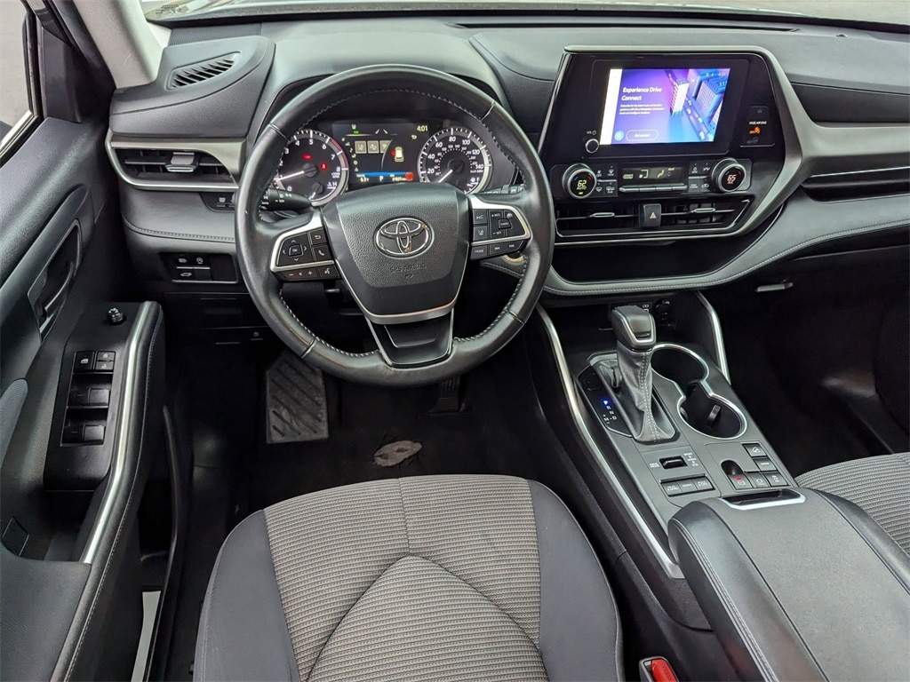 Thumbnail: 2024 Toyota Highlander - 28
