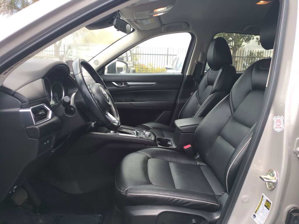 Thumbnail: 2025 Mazda CX-5 - 24