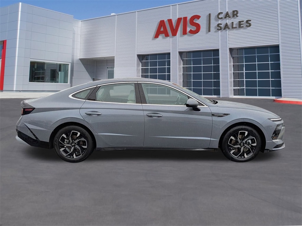 Thumbnail: 2025 Hyundai Sonata - 5