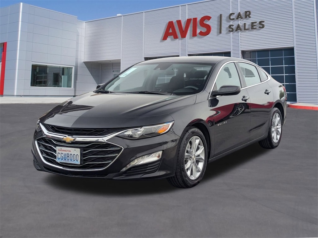 2023 Chevrolet Malibu LT Hero Image