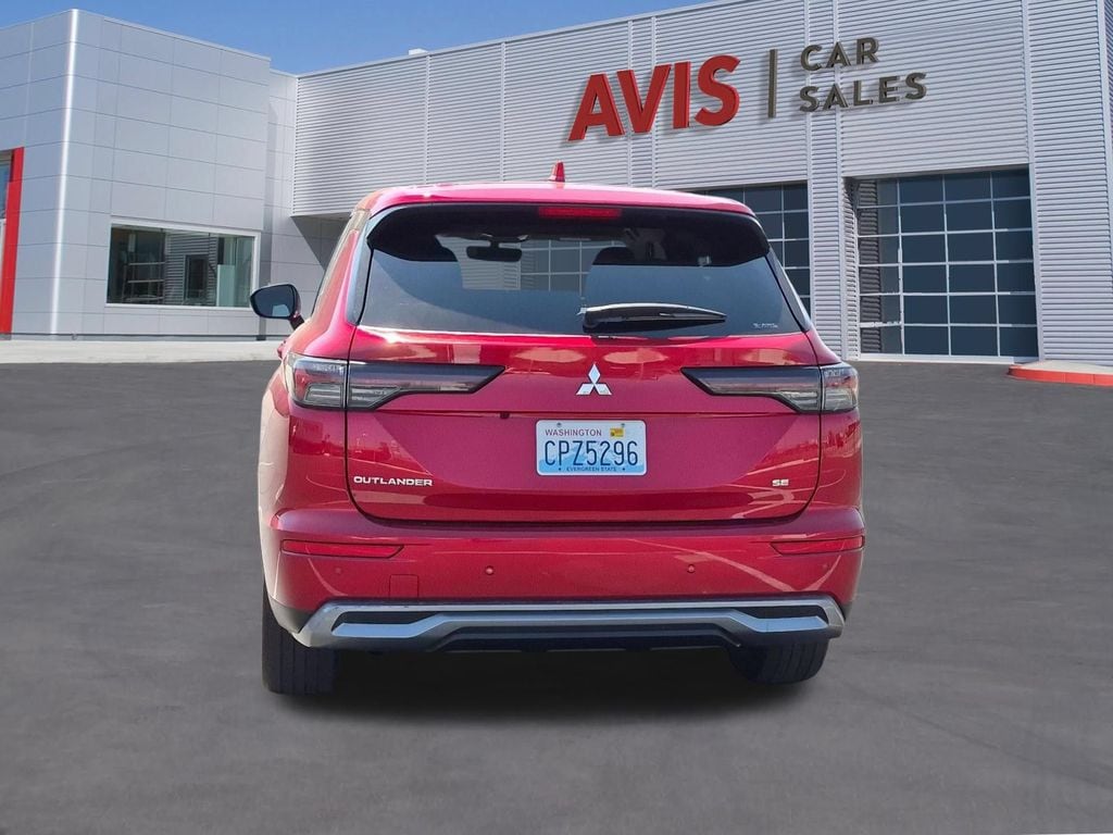Thumbnail: 2025 Mitsubishi Outlander - 7