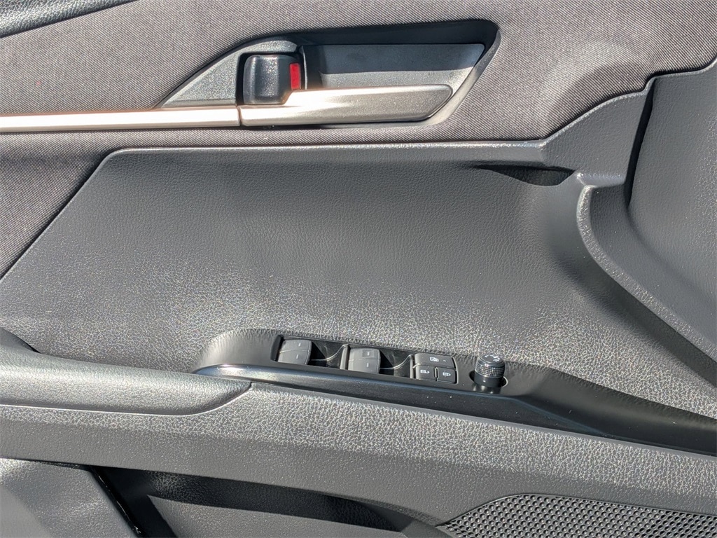 Thumbnail: 2025 Toyota Camry - 13