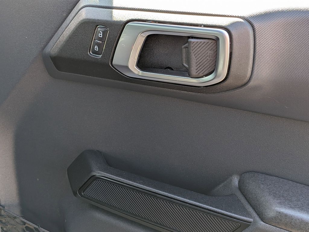 Thumbnail: 2025 Ford Bronco - 33