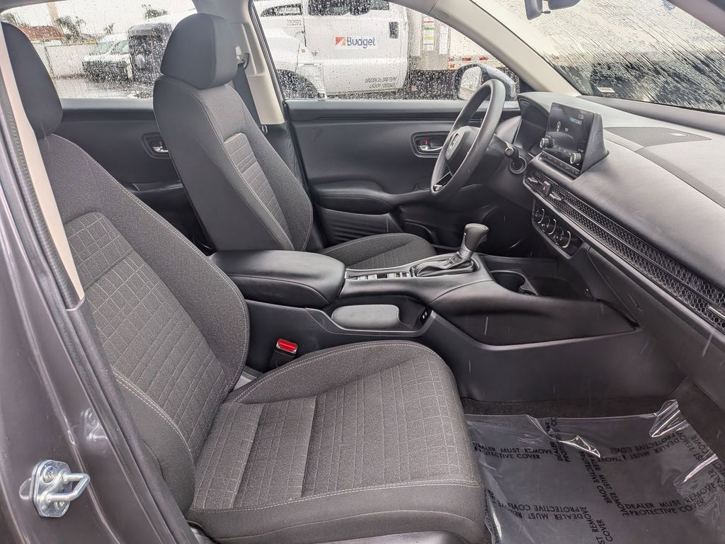 Thumbnail: 2025 Honda HR-V - 30