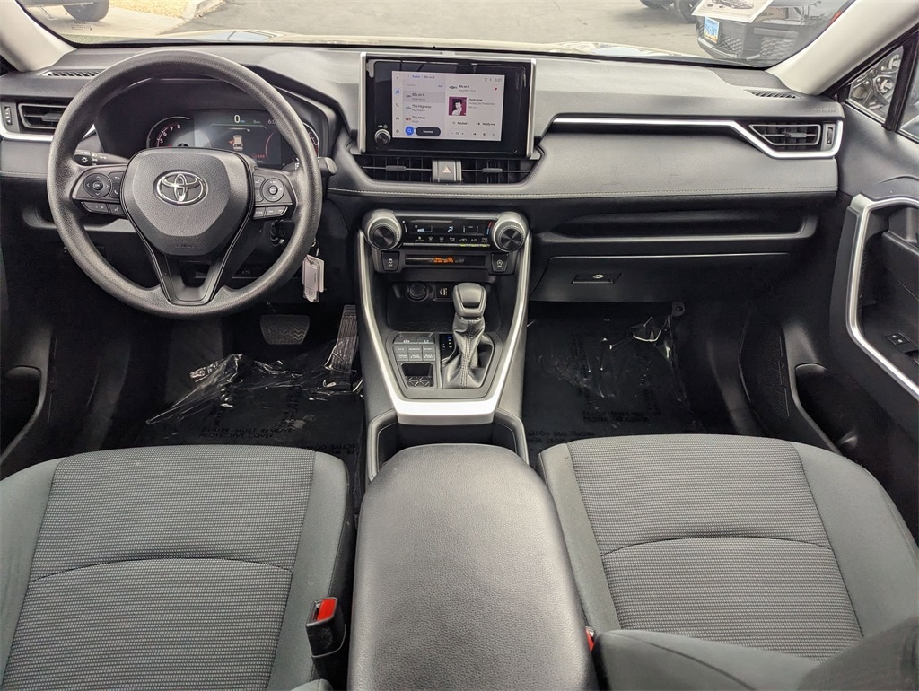 Thumbnail: 2024 Toyota RAV4 - 25