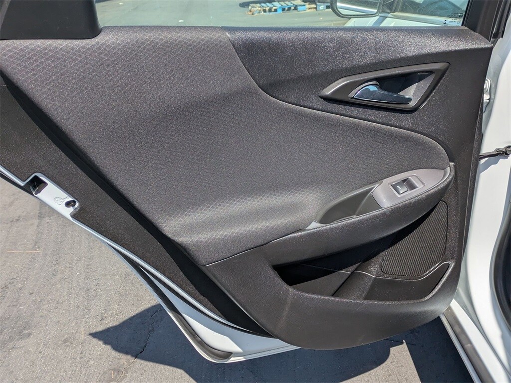 Thumbnail: 2023 Chevrolet Malibu - 27