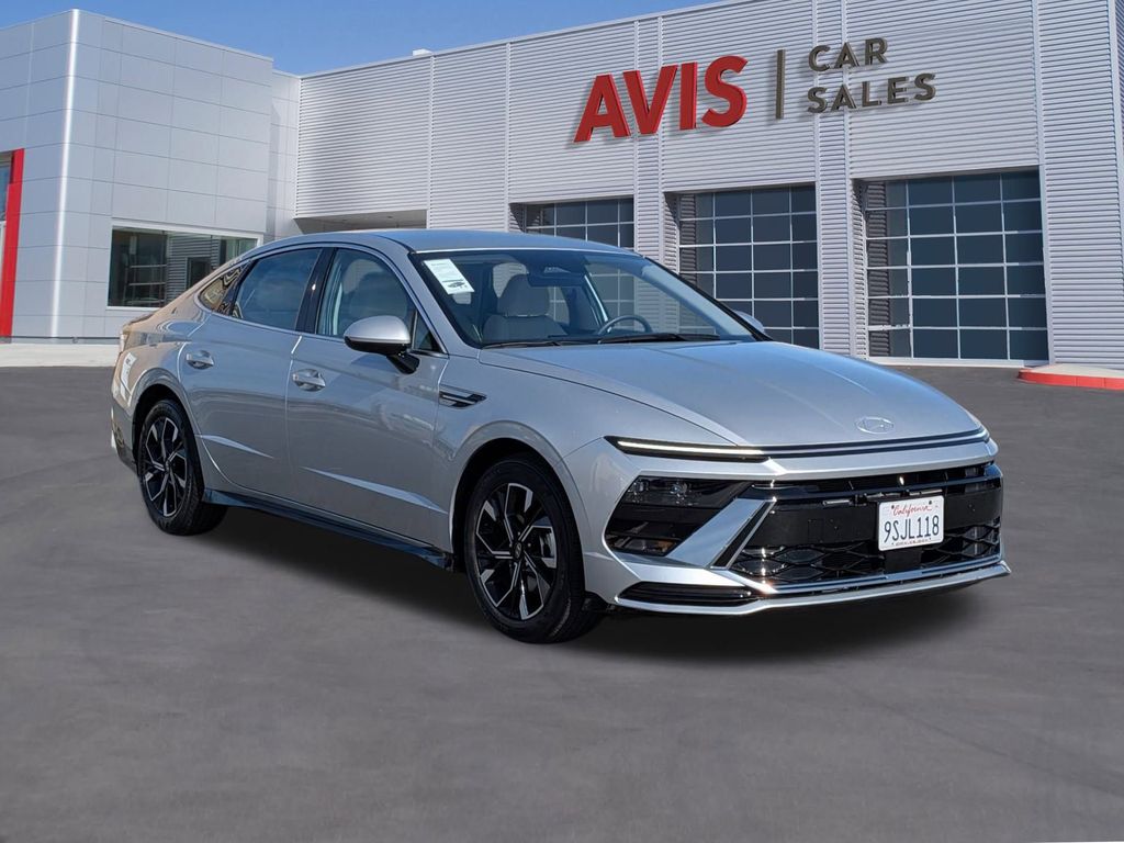 Thumbnail: 2025 Hyundai Sonata - 3