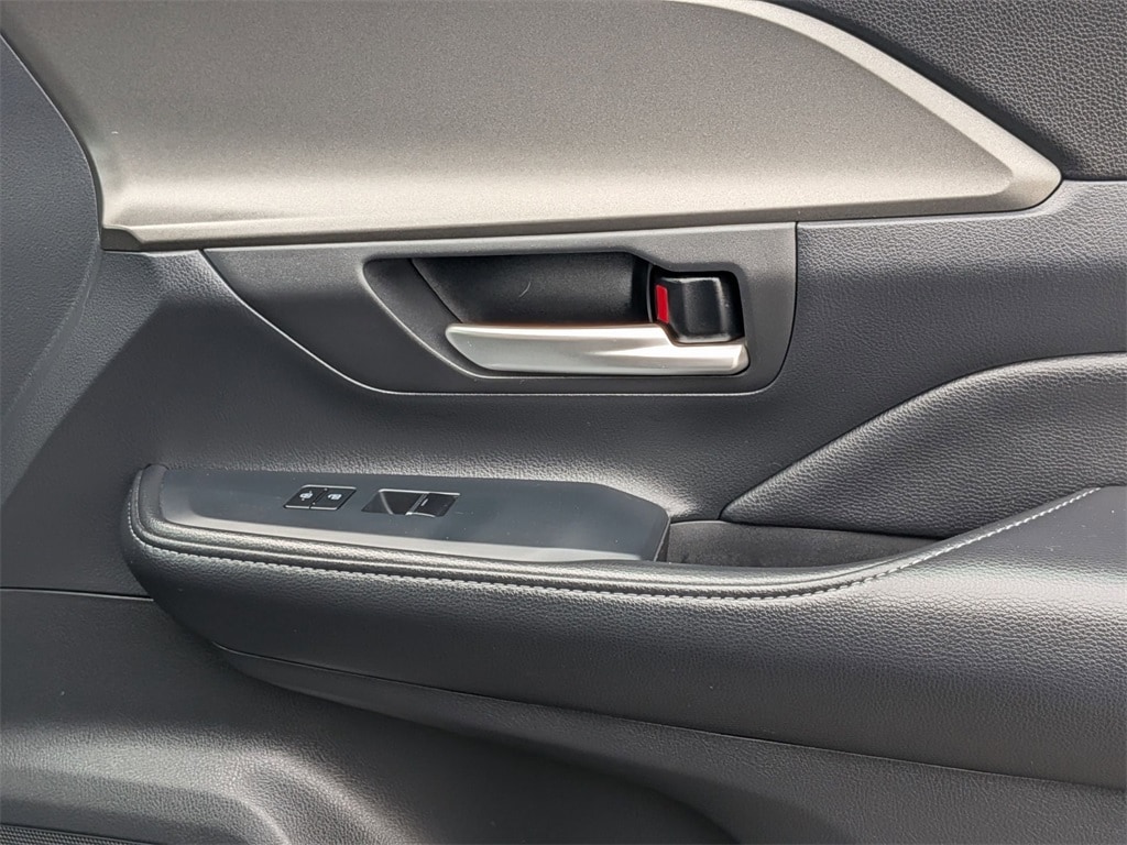 Thumbnail: 2025 Toyota Grand Highlander - 35