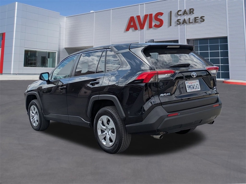 Thumbnail: 2024 Toyota RAV4 - 9