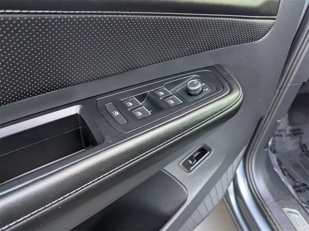 Thumbnail: 2024 Volkswagen Atlas - 13