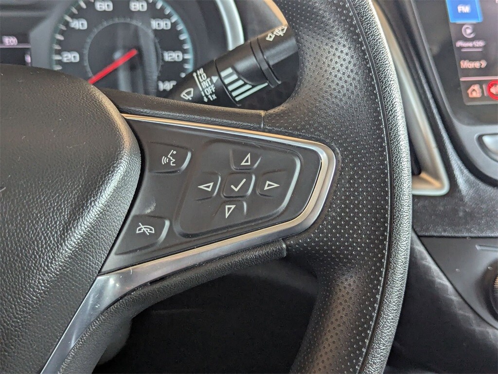 Thumbnail: 2023 Chevrolet Malibu - 21