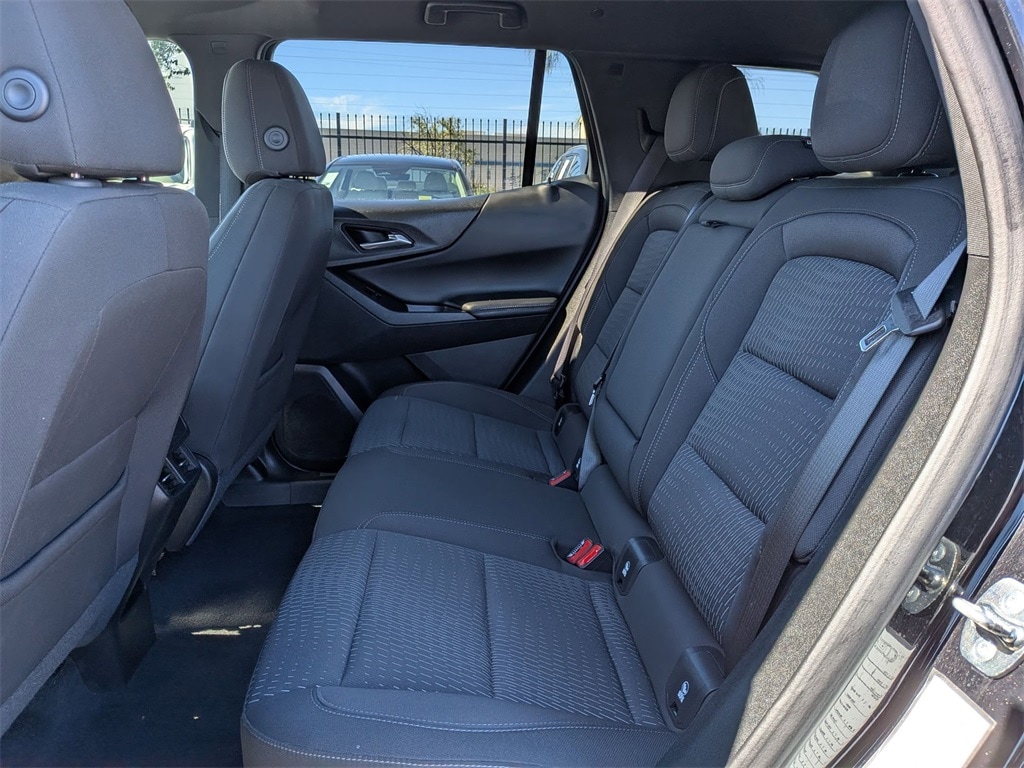 Thumbnail: 2025 Chevrolet Equinox - 27