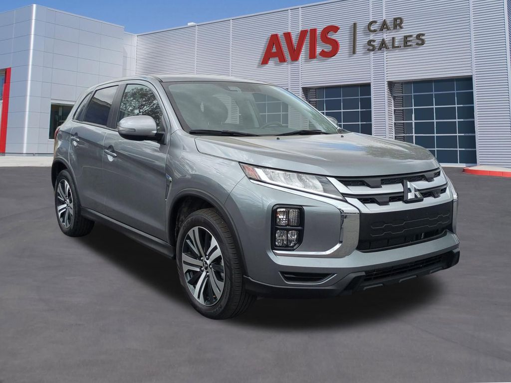 Thumbnail: 2025 Mitsubishi Outlander Sport - 3