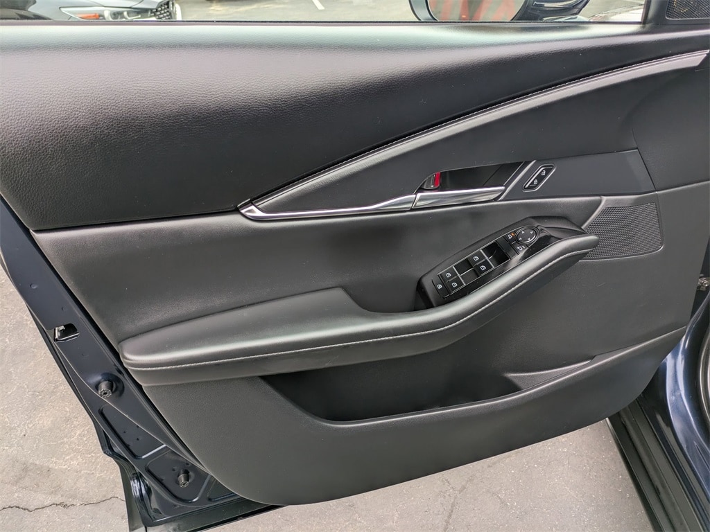 Thumbnail: 2025 Mazda CX-30 - 10