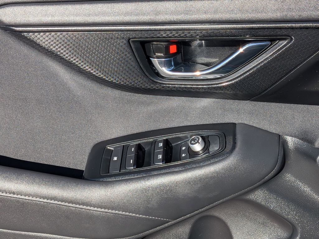 Thumbnail: 2025 Subaru Outback - 13