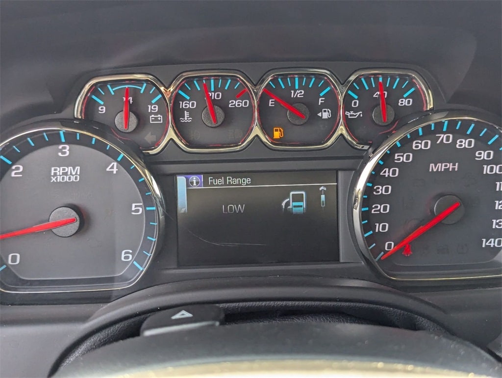Thumbnail: 2020 Chevrolet Tahoe - 24