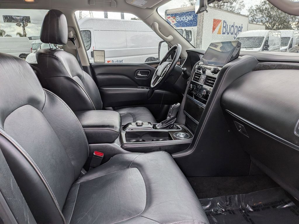 Thumbnail: 2024 INFINITI QX80 - 32