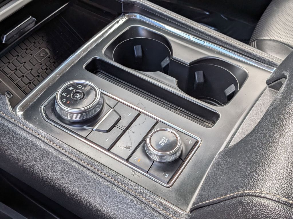 Thumbnail: 2024 Ford Expedition - 17