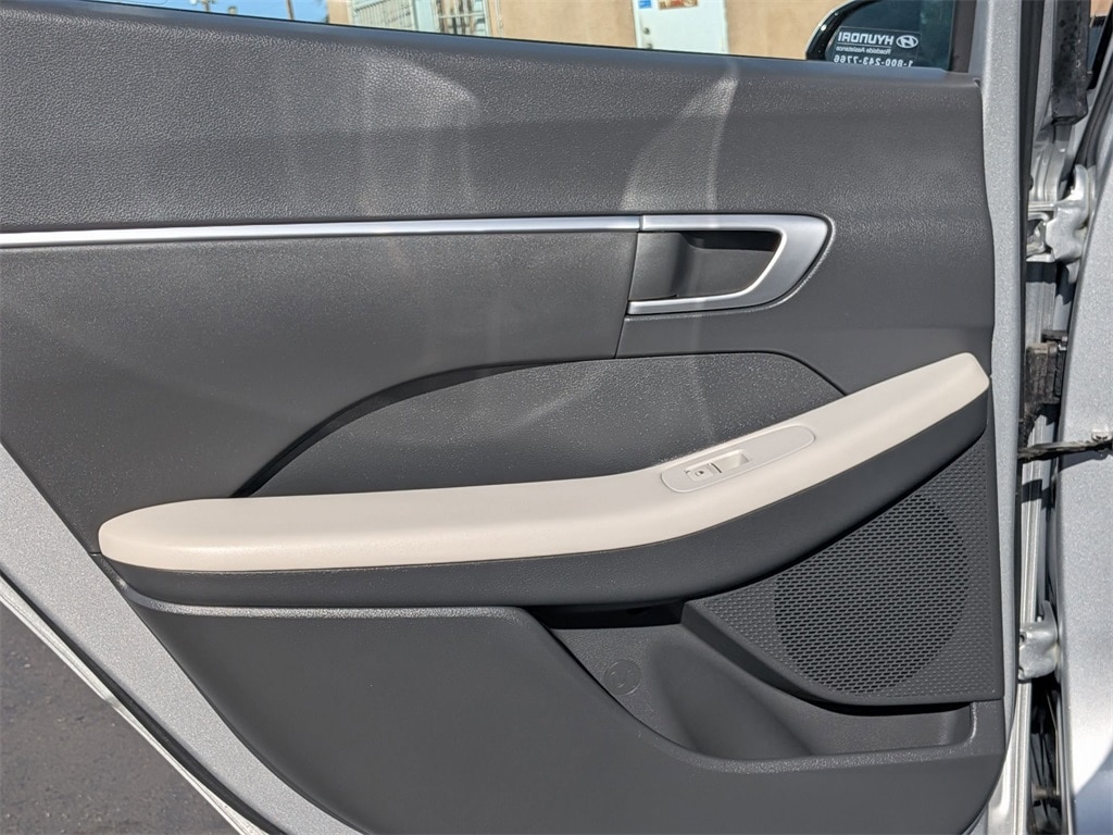 Thumbnail: 2025 Hyundai Sonata - 25