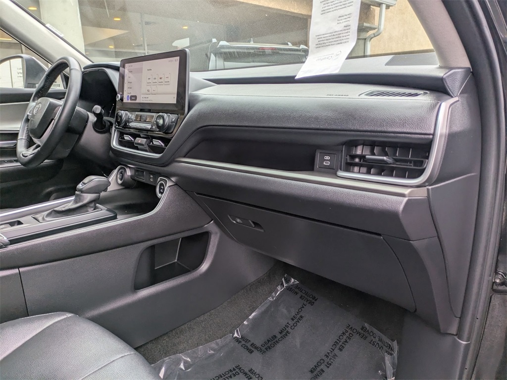 Thumbnail: 2025 Toyota Grand Highlander - 34