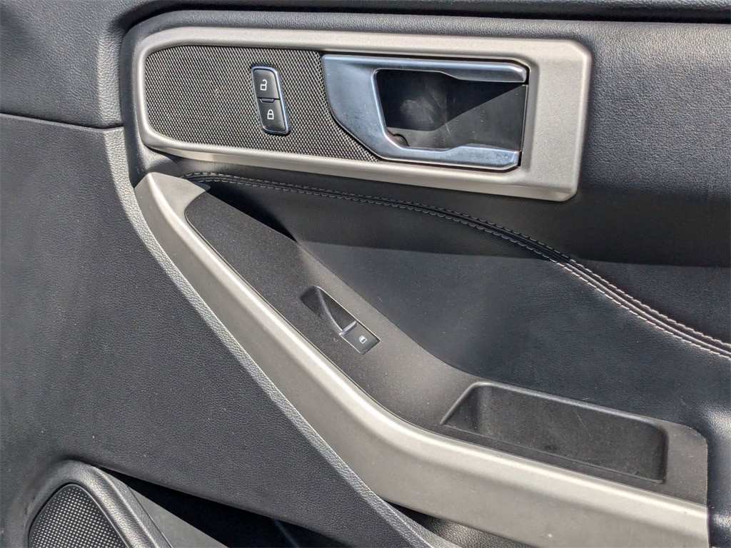 2022 Ford Explorer XLT 35