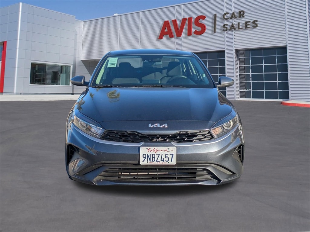 2024 Kia Forte LXS photo 2