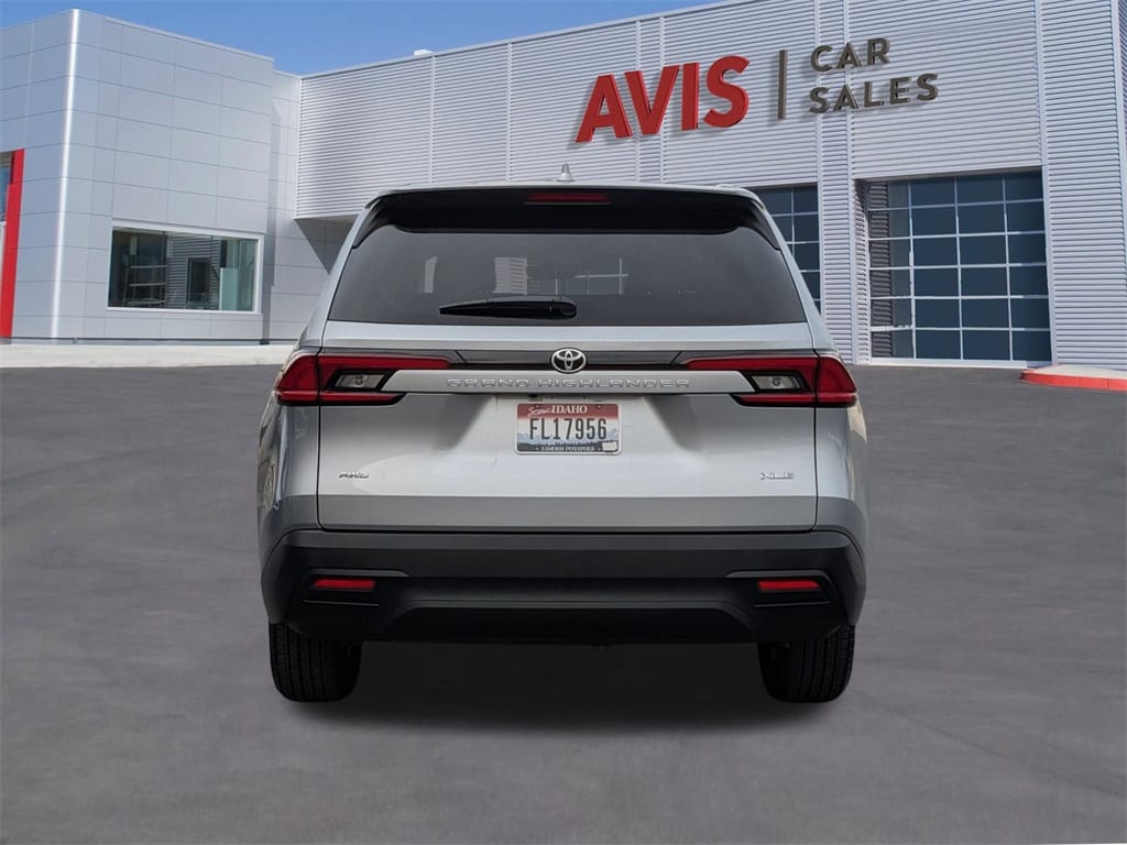 Thumbnail: 2025 Toyota Grand Highlander - 7
