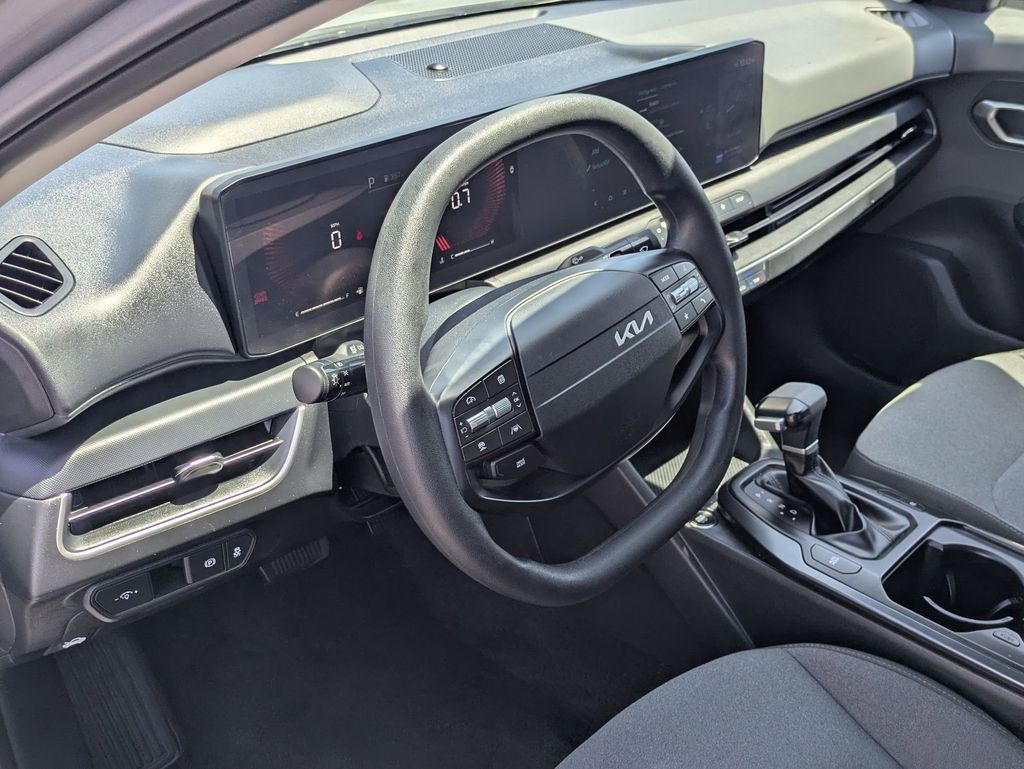 Thumbnail: 2025 Kia K4 - 16
