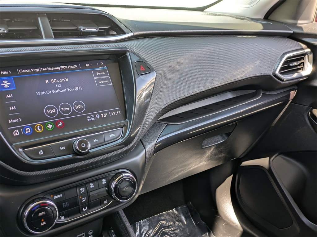 Thumbnail: 2023 Chevrolet TrailBlazer - 15