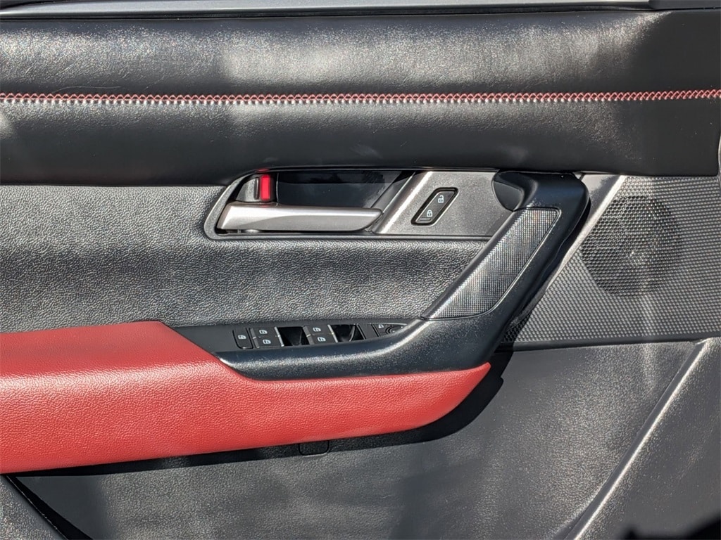 Thumbnail: 2025 Mazda CX-50 - 13