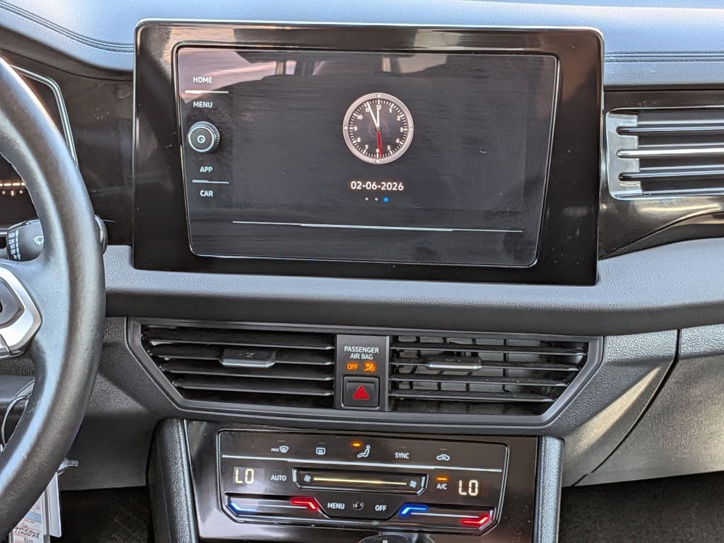 Thumbnail: 2025 Volkswagen Jetta - 19