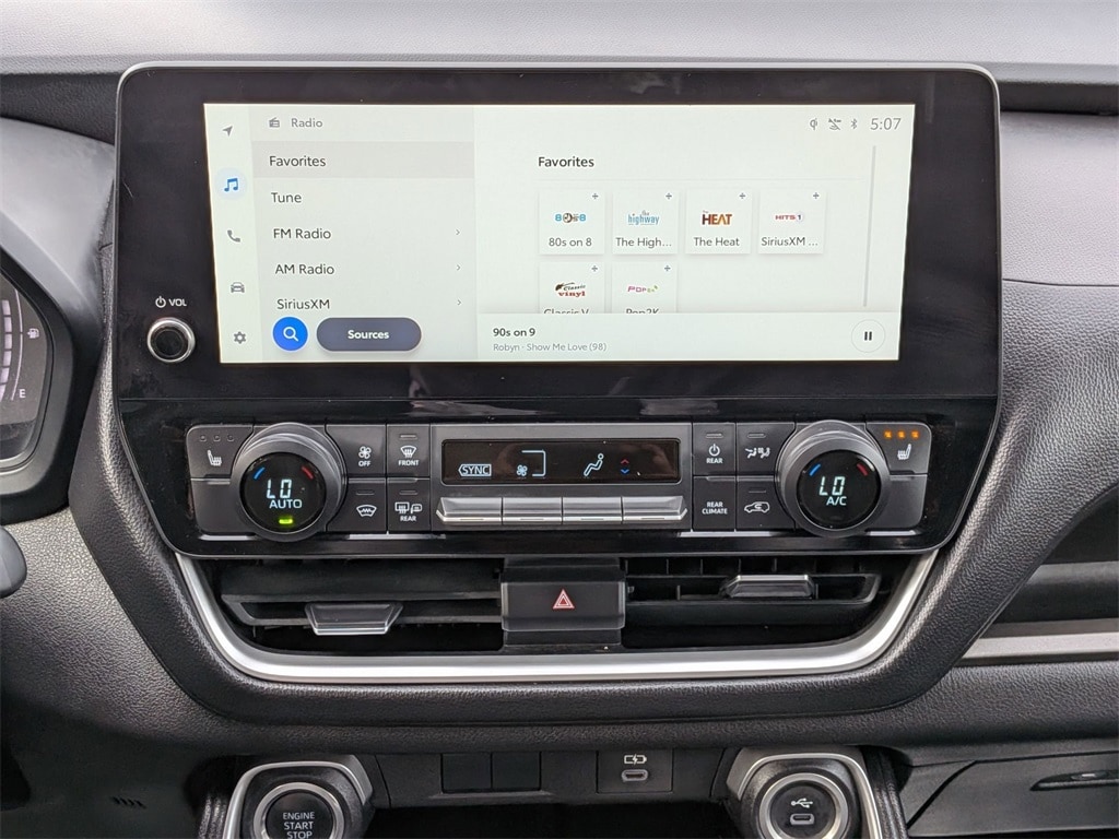 Thumbnail: 2025 Toyota Grand Highlander - 18