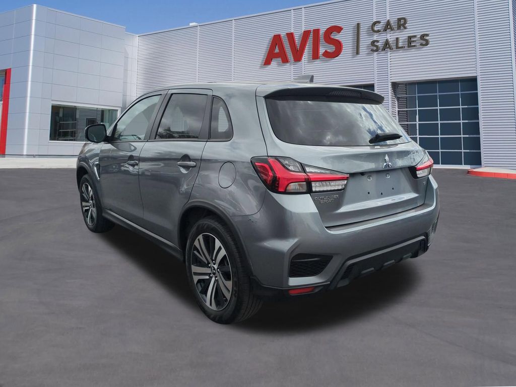 Thumbnail: 2025 Mitsubishi Outlander Sport - 9