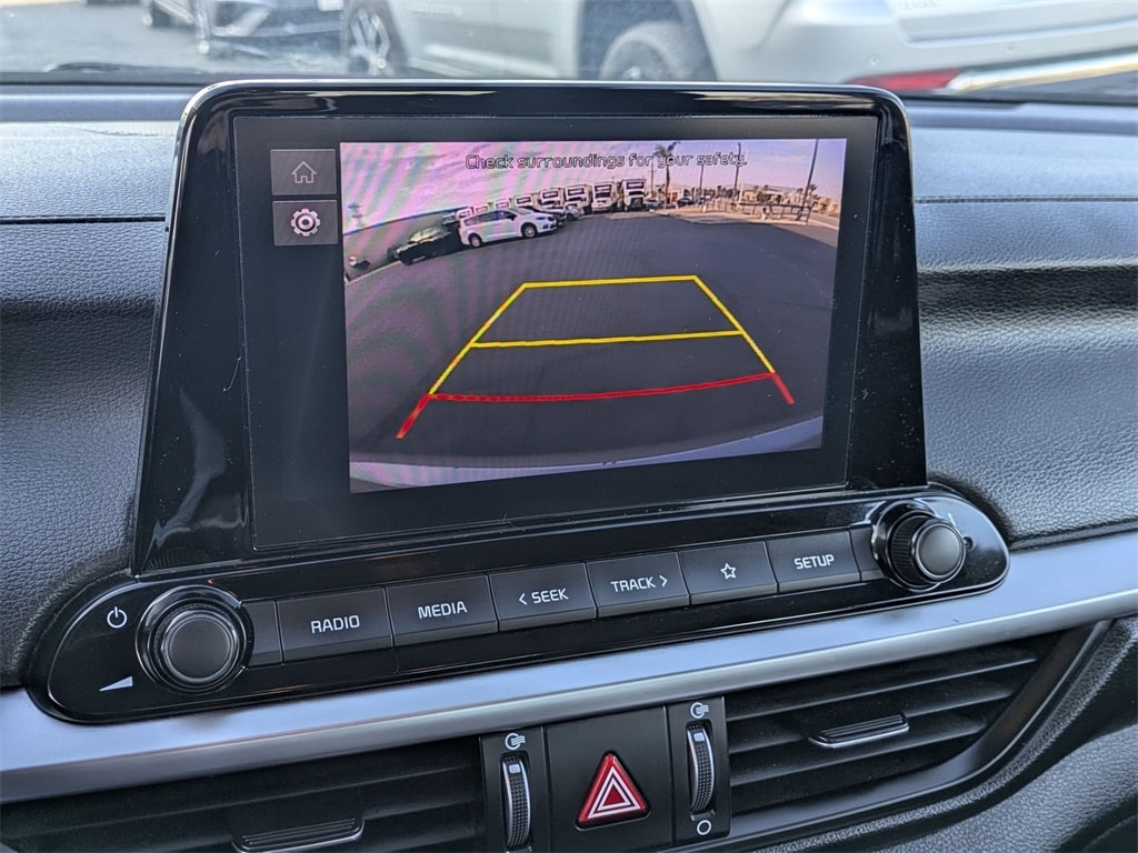 Thumbnail: 2024 Kia Forte - 18