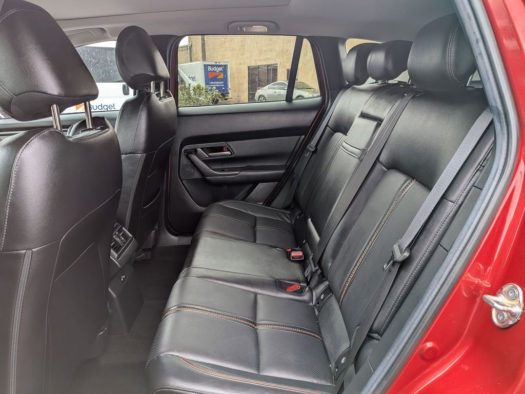 Thumbnail: 2025 Mazda CX-50 - 27