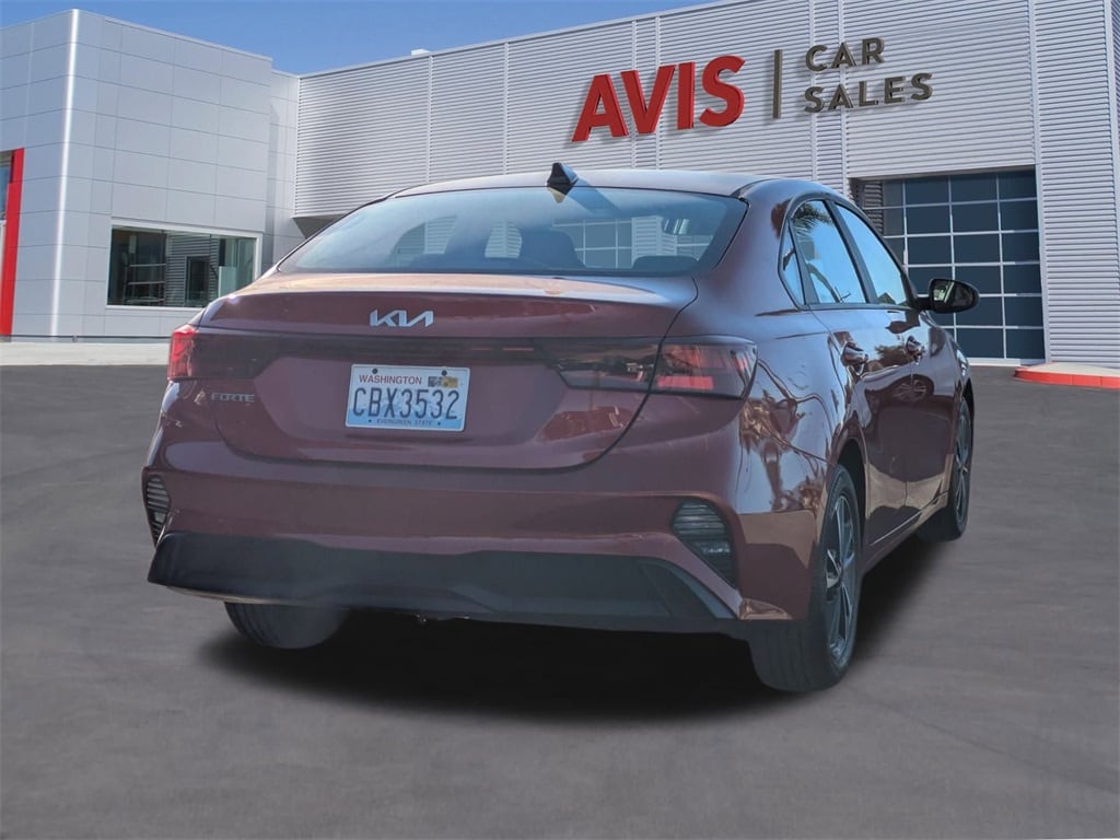 Thumbnail: 2024 Kia Forte - 6