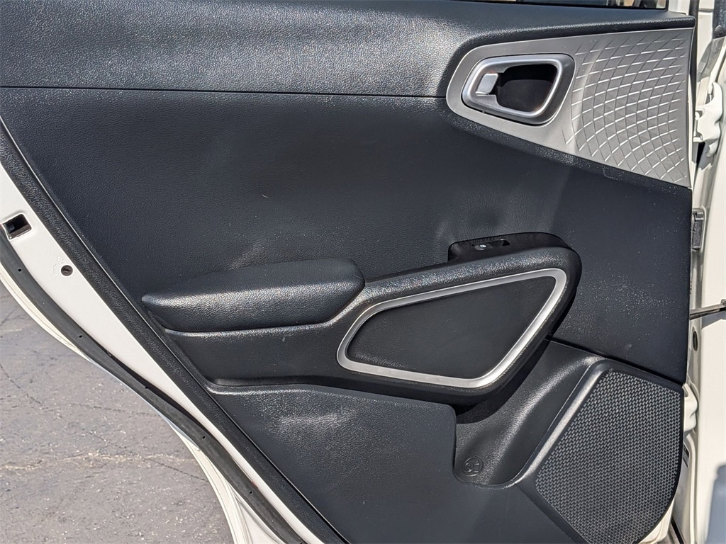 Thumbnail: 2024 Kia Soul - 25