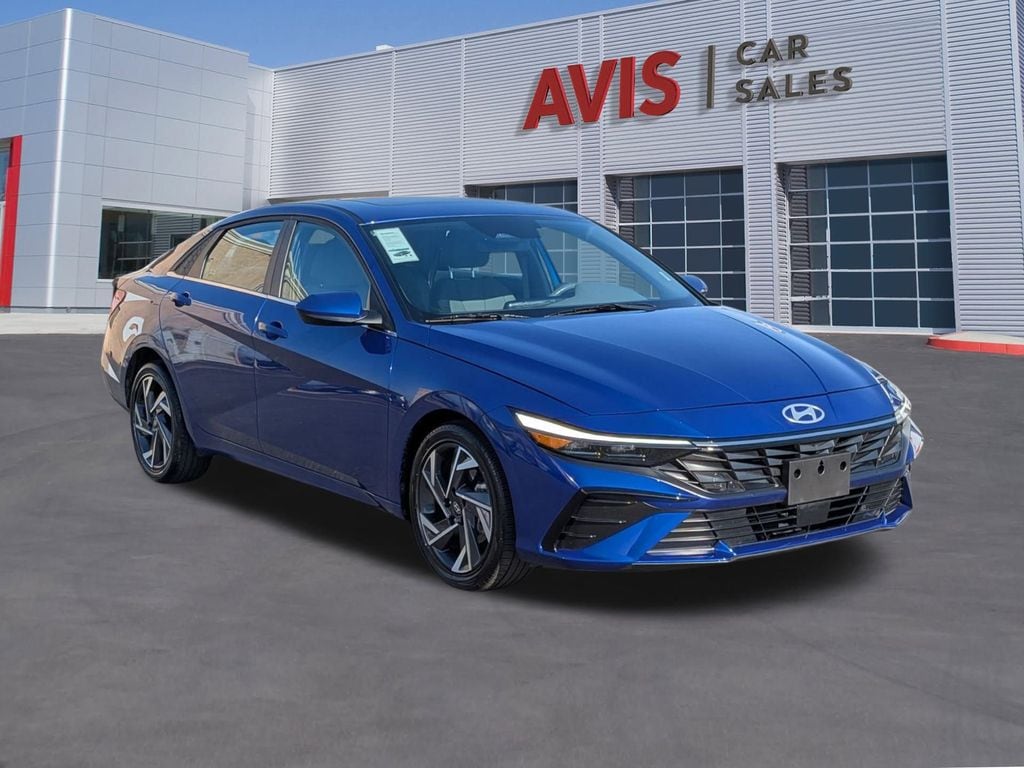 Thumbnail: 2025 Hyundai Elantra - 3