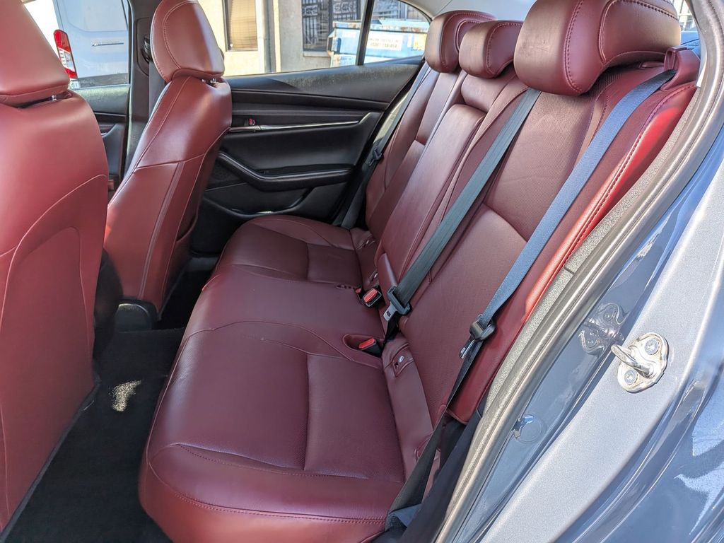 Thumbnail: 2025 Mazda Mazda3 - 27