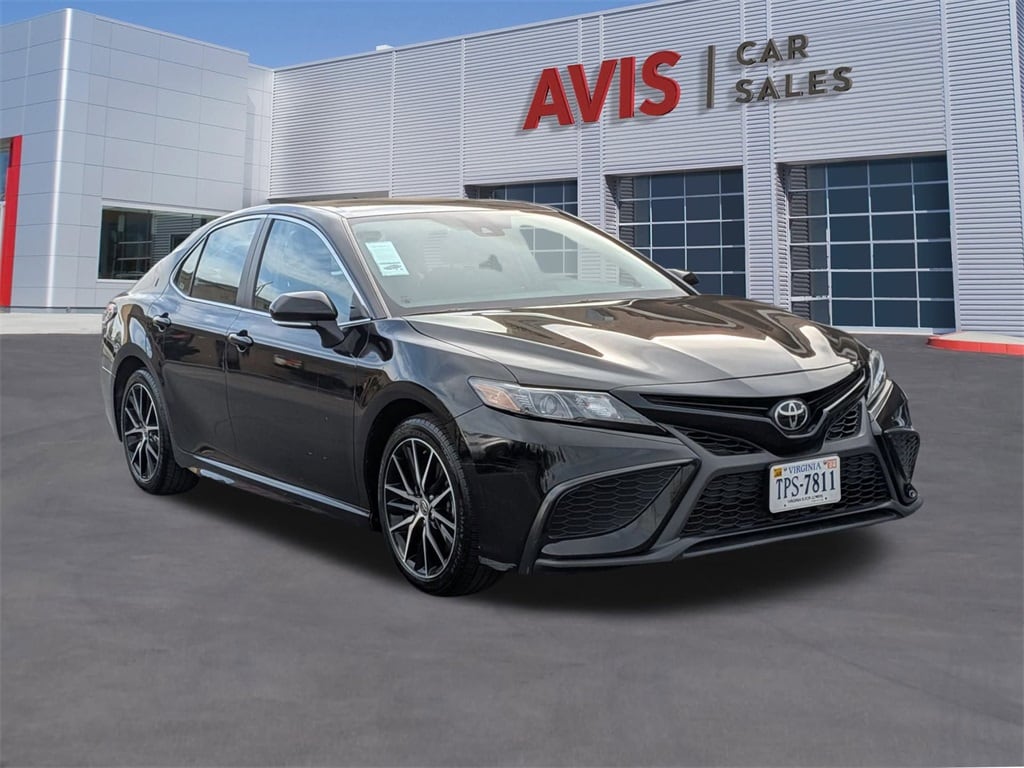 Thumbnail: 2024 Toyota Camry - 3