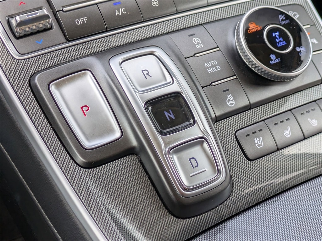 Thumbnail: 2023 Hyundai Santa Fe - 18