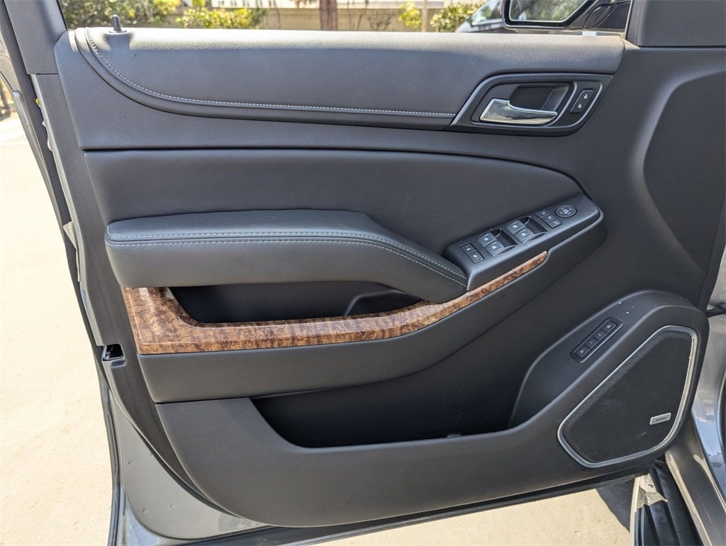 Thumbnail: 2020 Chevrolet Tahoe - 11